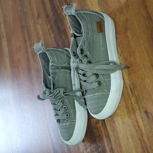 Blowfish Malibu Miami Canvas Distressed Edge Chunky Platform Sneakers